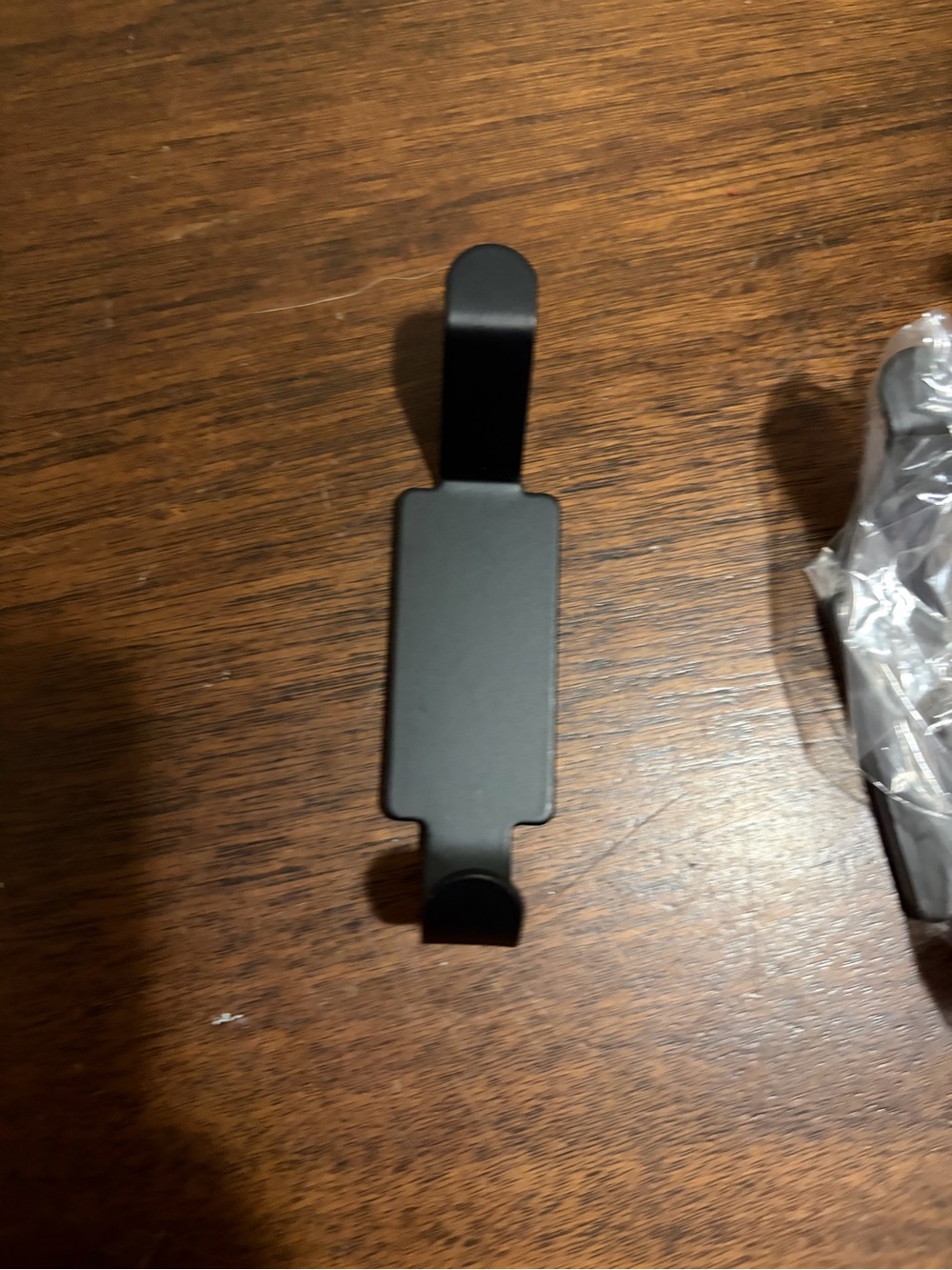 Set of 3 black, no screw hooks